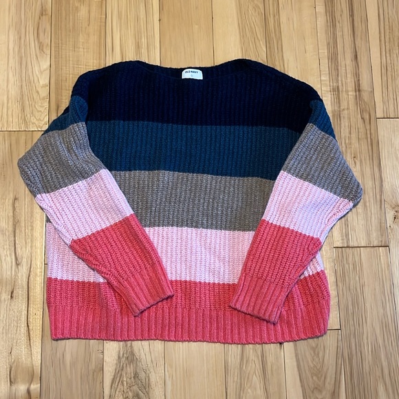 Women’s Sweater Never Worn - Picture 1 of 1